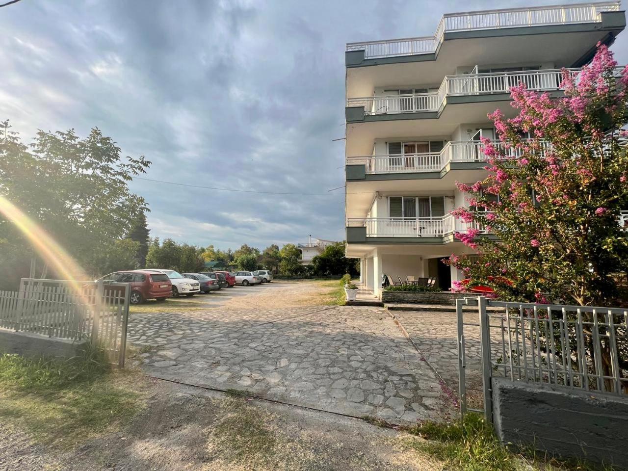 Limin Litochorou Prado Apartment Hotel מראה חיצוני תמונה