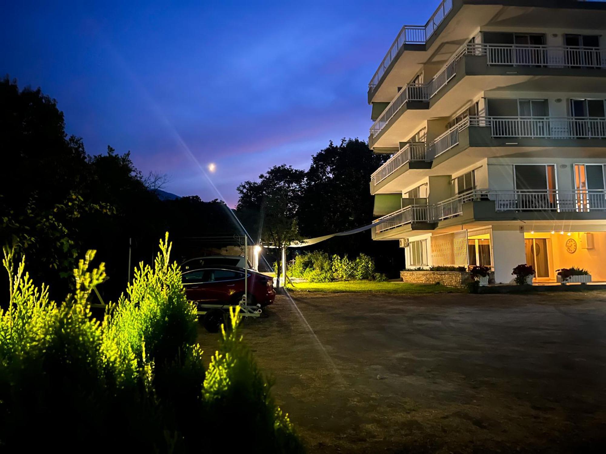 Limin Litochorou Prado Apartment Hotel מראה חיצוני תמונה