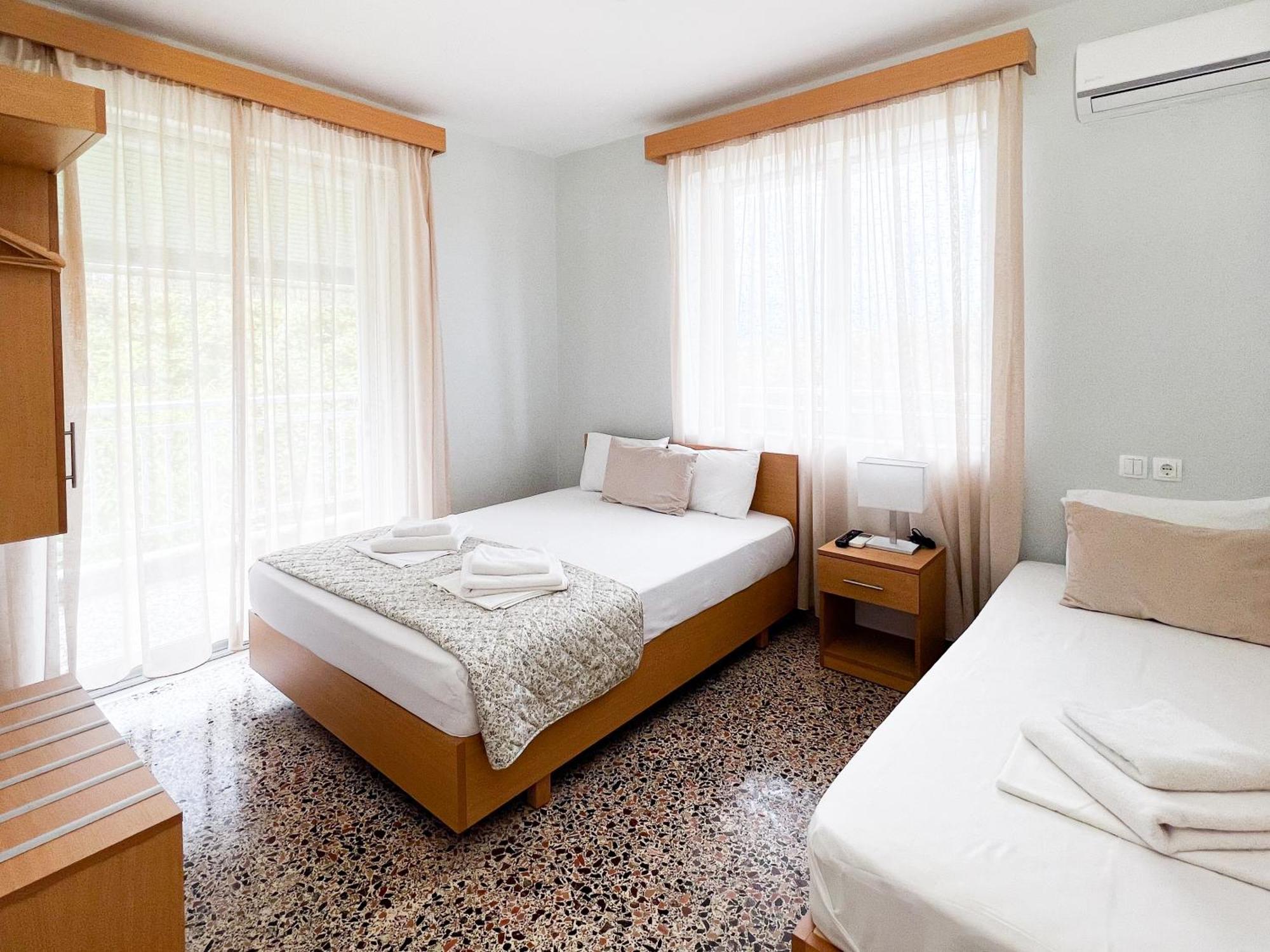 Limin Litochorou Prado Apartment Hotel מראה חיצוני תמונה